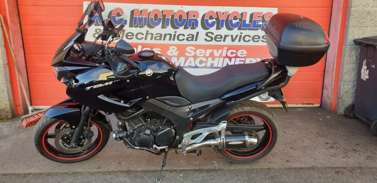 YAMAHA TDM 900 2007 - Image 4