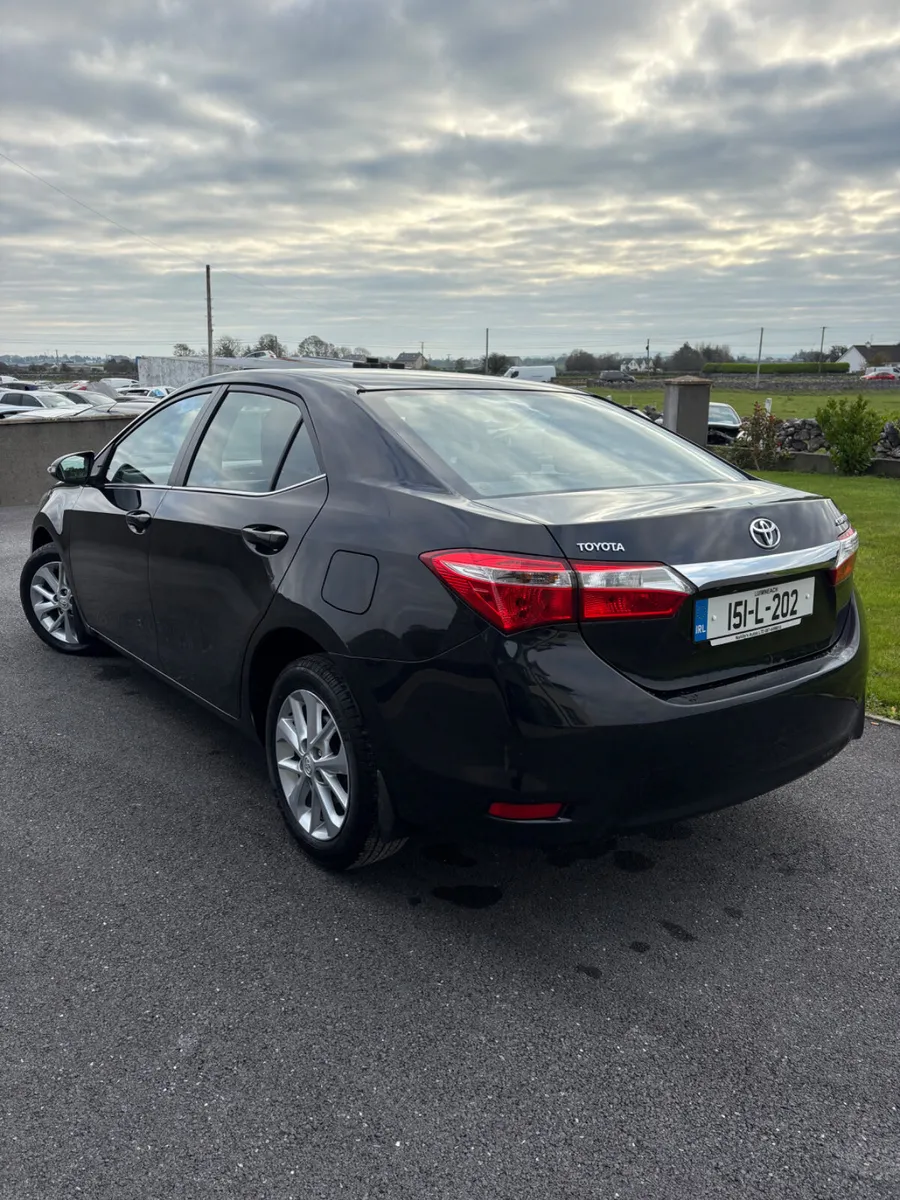 Toyota Corolla 2015 - Image 3