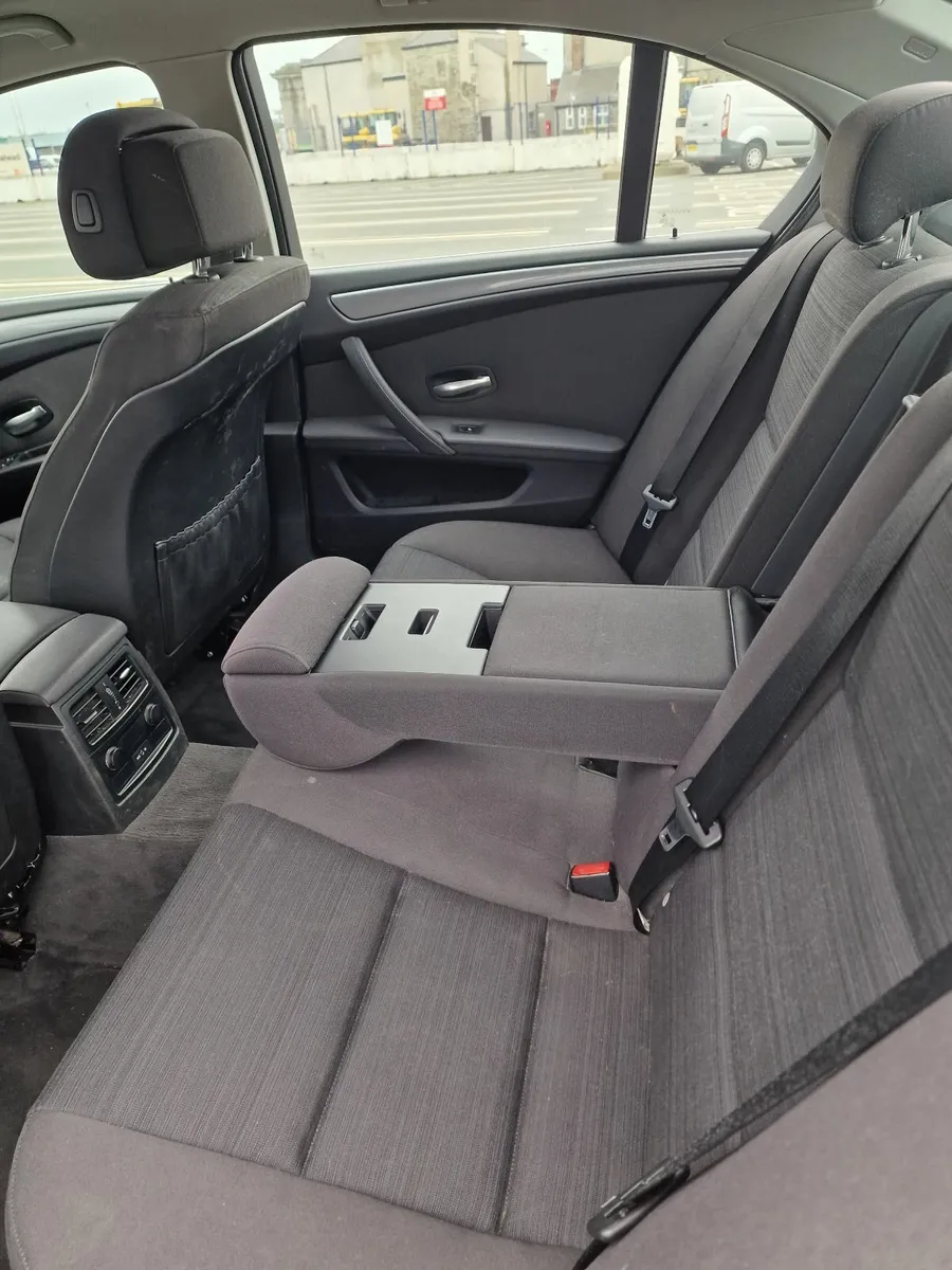 BMW 5-Series 2008 - Image 3