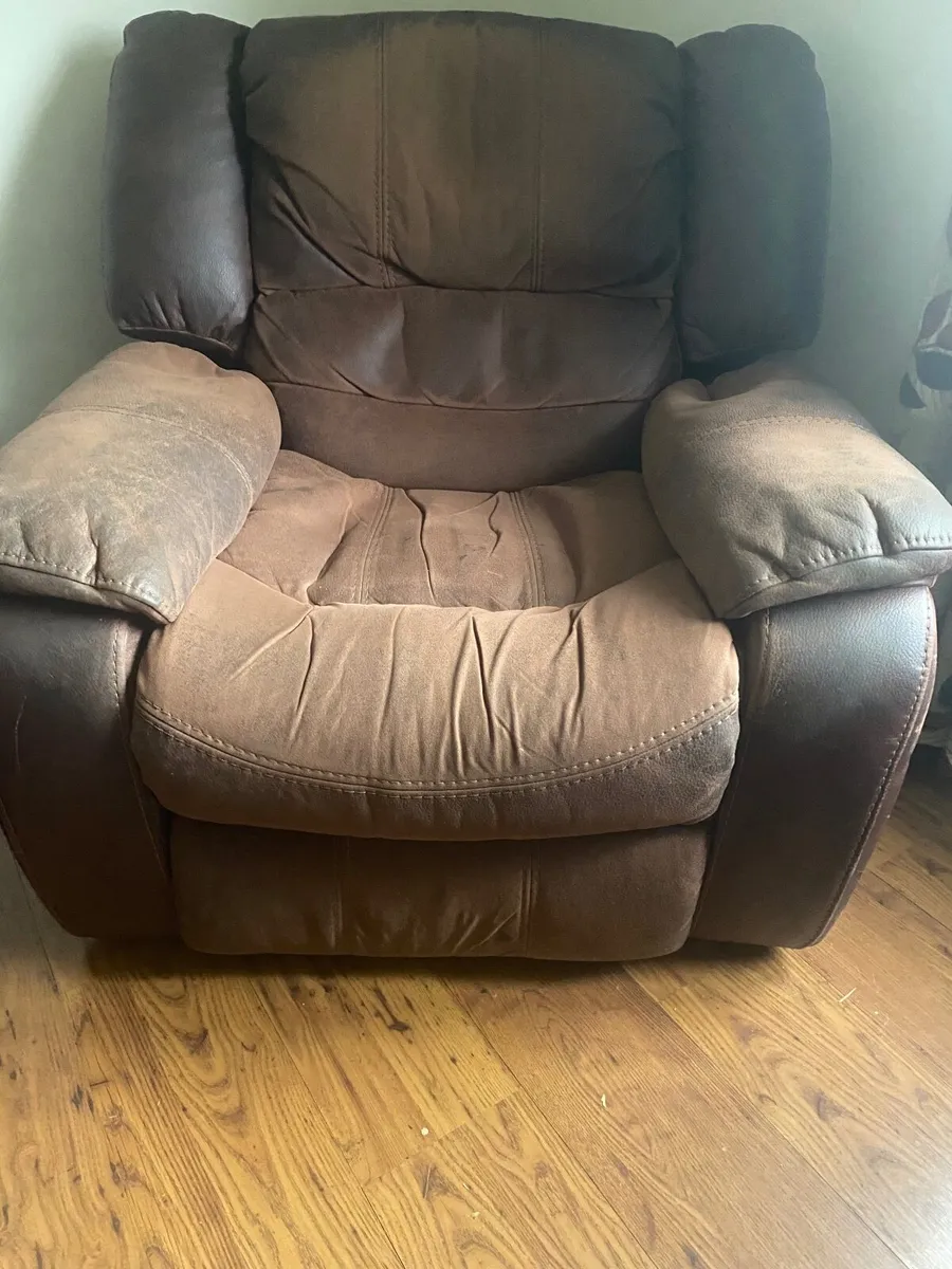 Arm chairs - Image 1