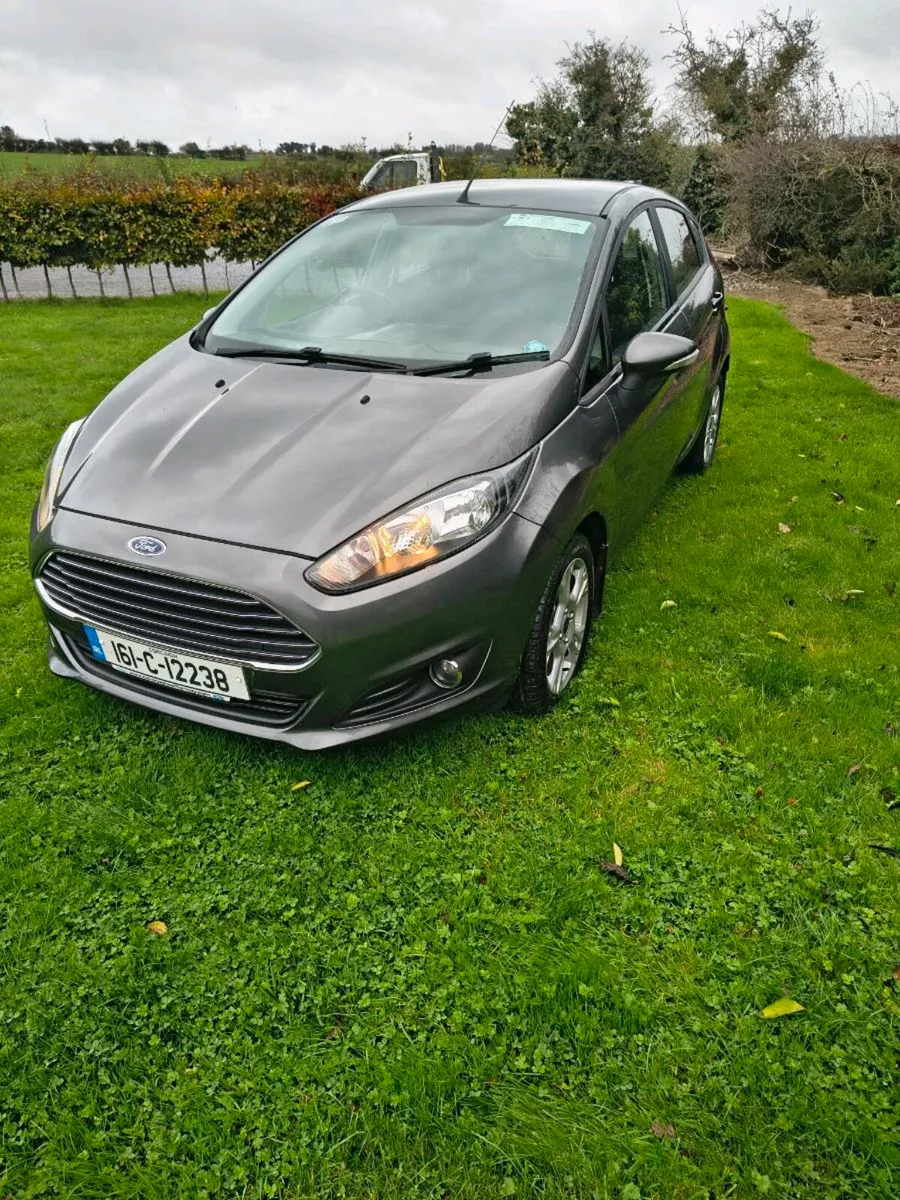 2016 Ford Fiesta - Image 3