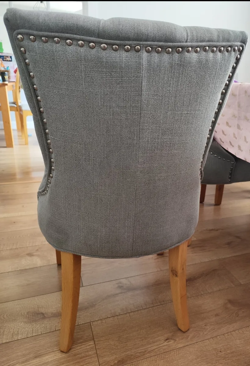 Dining room chairs - Image 2