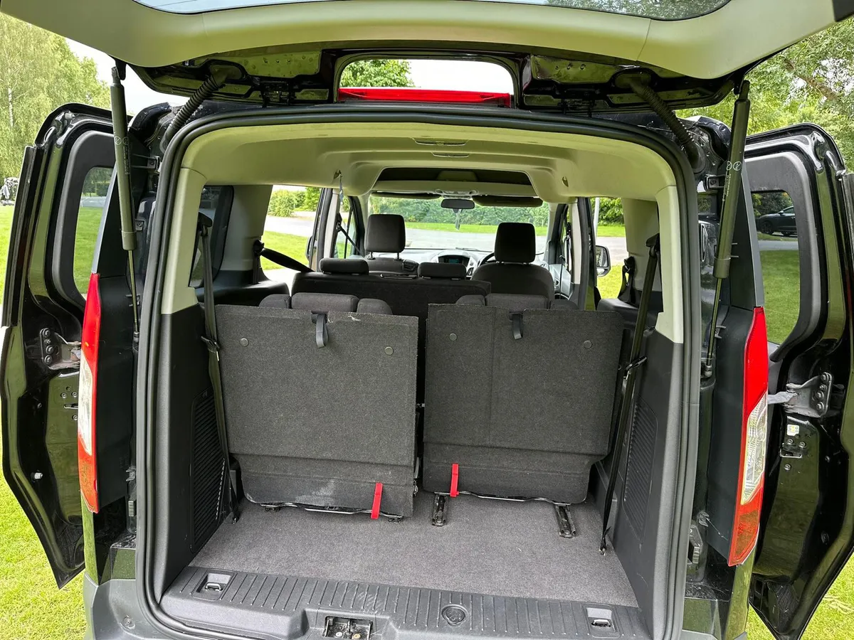 Ford Tourneo Connect 7 Seater NEW NCT 09/26 - Image 2