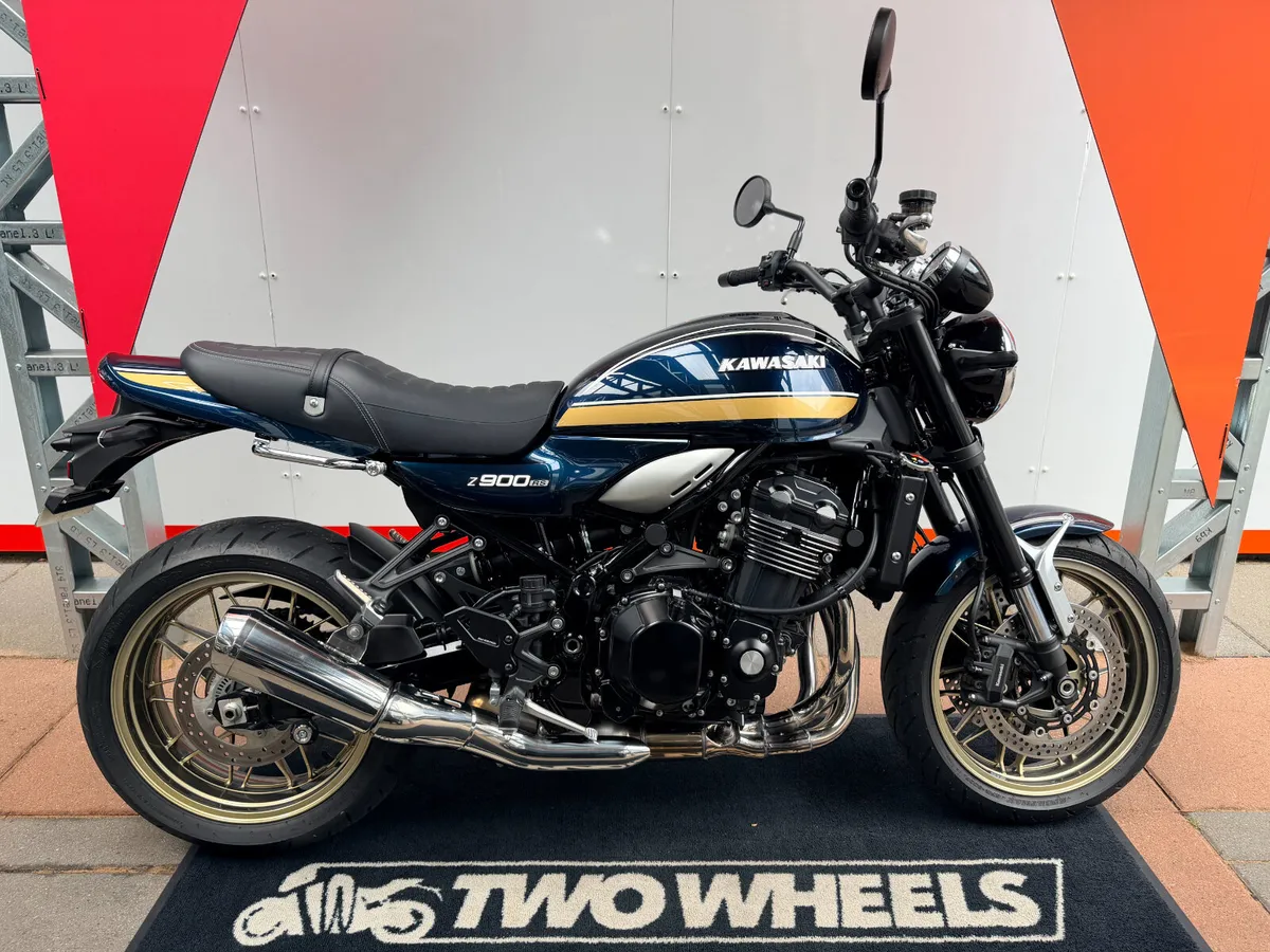 Kawasaki Z900 RS - Image 3