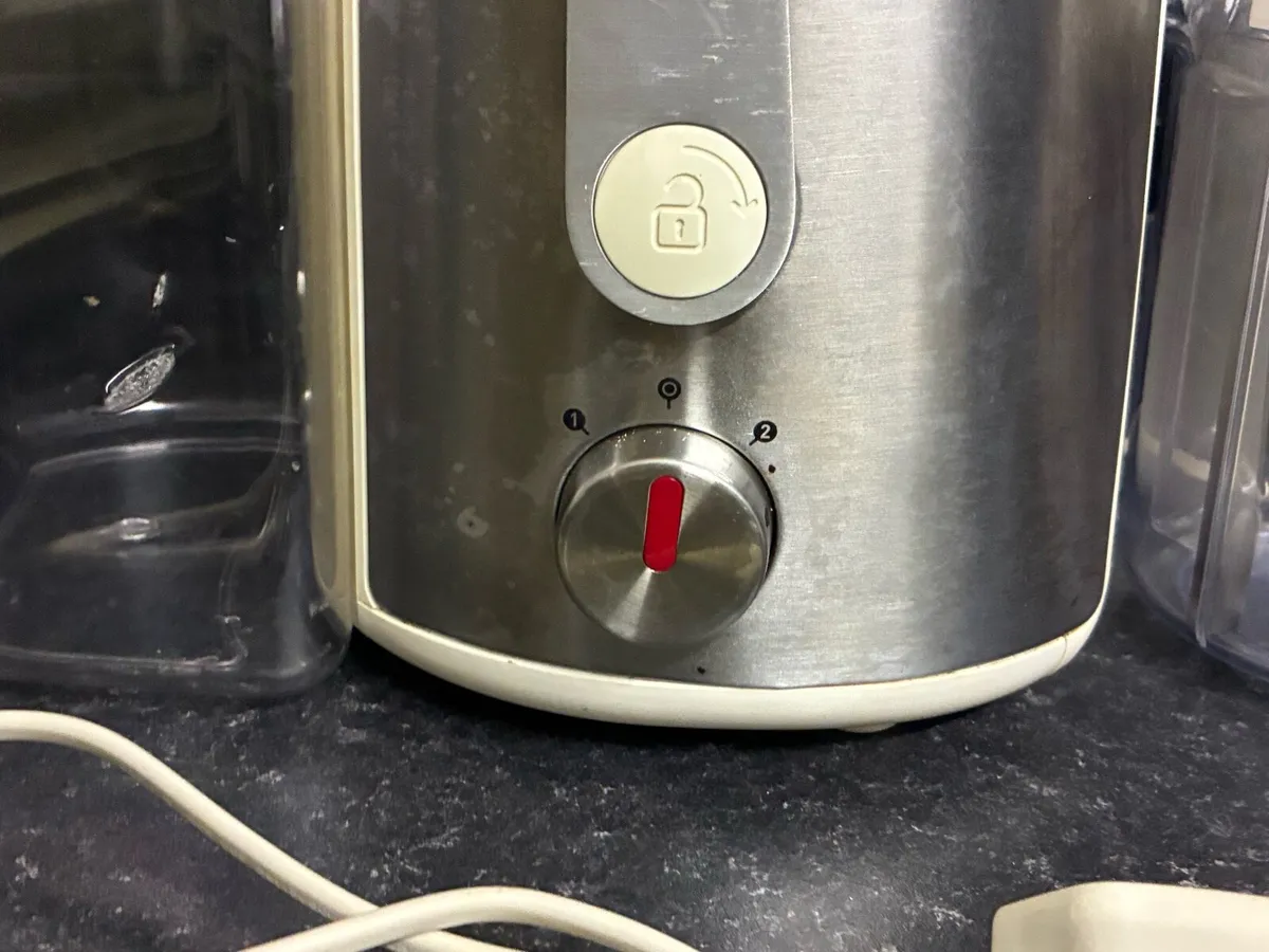 Tefal fruit juicer - Image 2