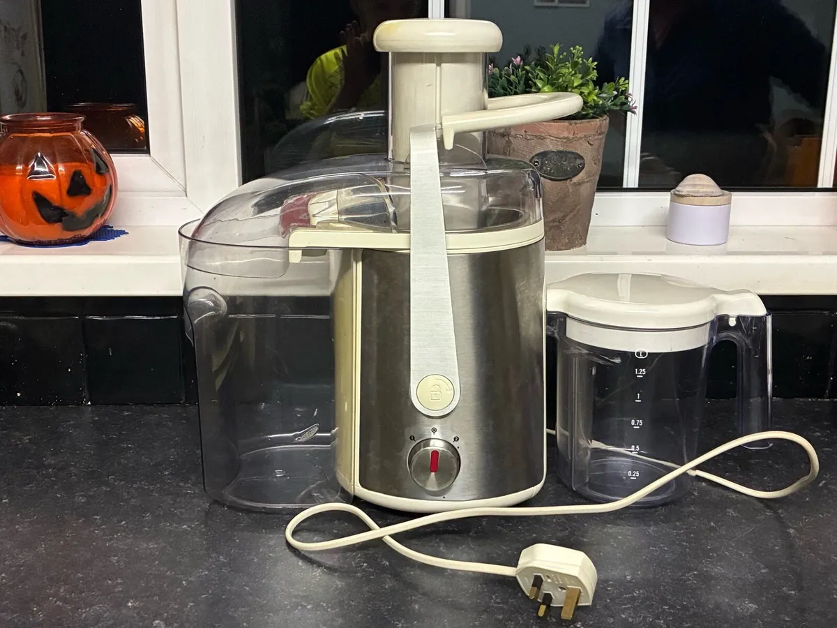 Tefal fruit juicer - Image 3