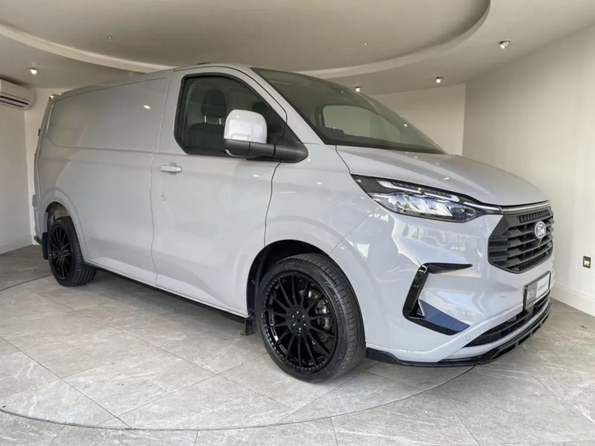 Ford Transit Custom 320 L1 FWD 2.0 Ecoblue 136ps - Image 1
