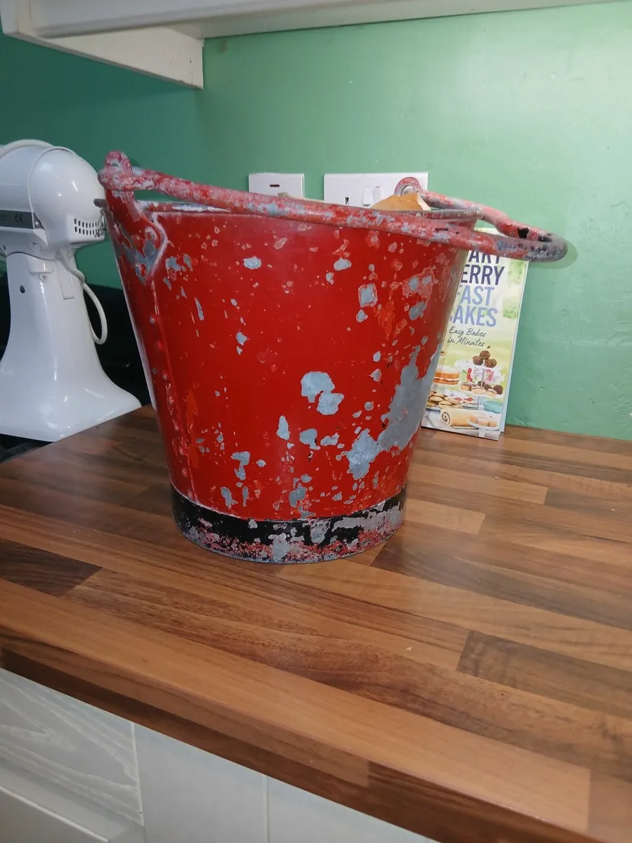 Fire Bucket - Image 3