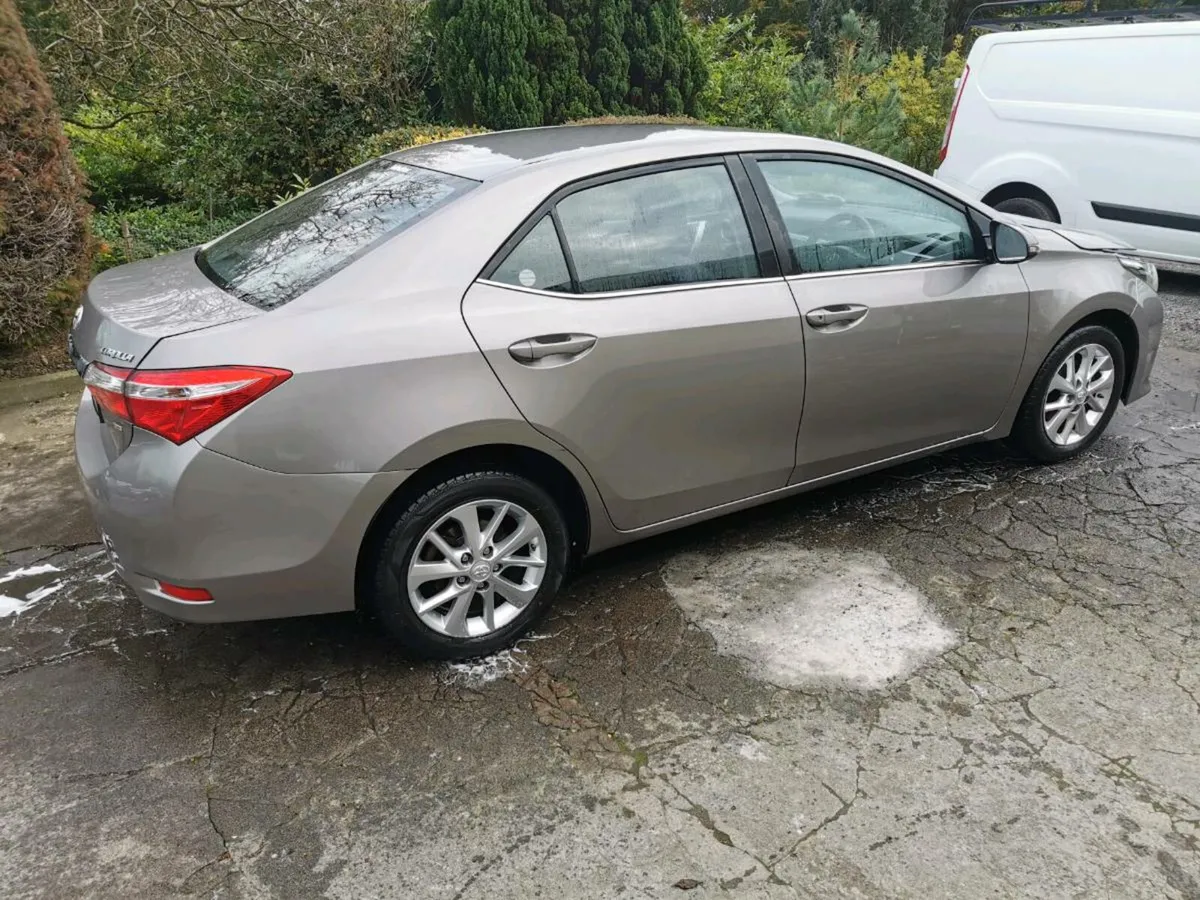 142 Toyota Corolla 1.4 D4D - Image 2