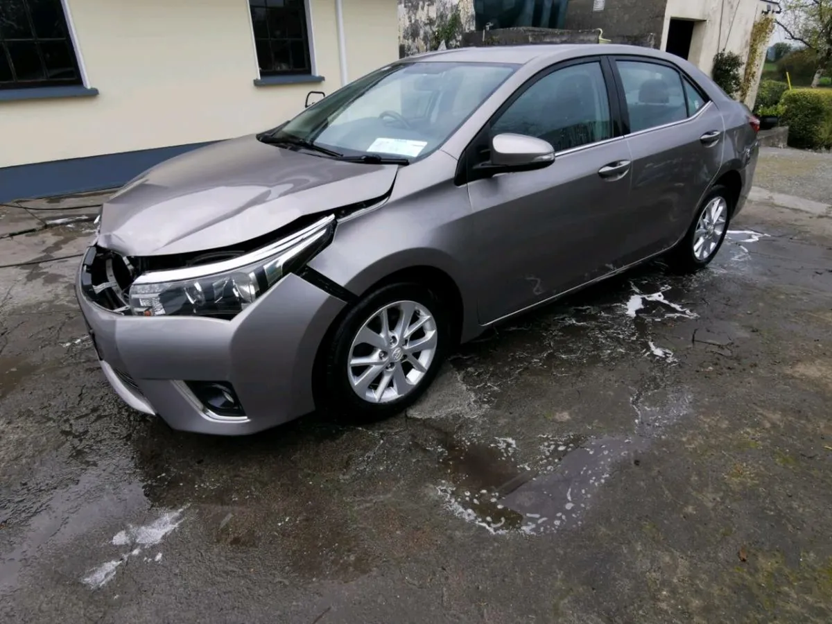 142 Toyota Corolla 1.4 D4D - Image 4