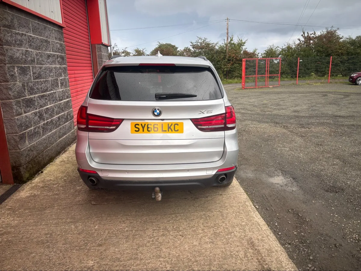 *** BARGAIN ** 2016  BMW X5 3.0D SE ** BARGAIN *** - Image 4
