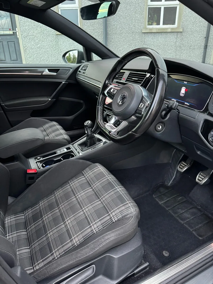 Golf GTD Mk7.5 2017 - Image 4