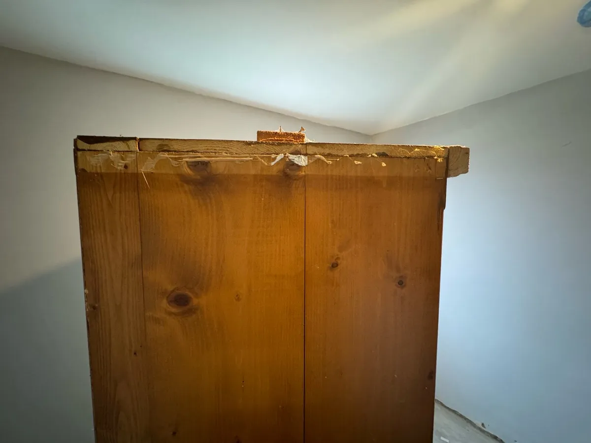 Wooden wardrobe - Image 3
