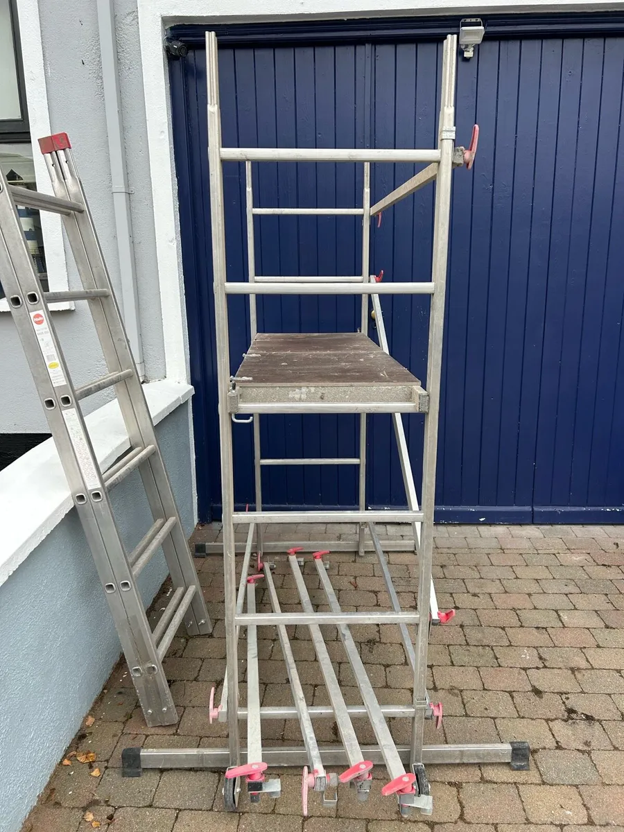 Mobile scaffold/ decorator platform - Image 4