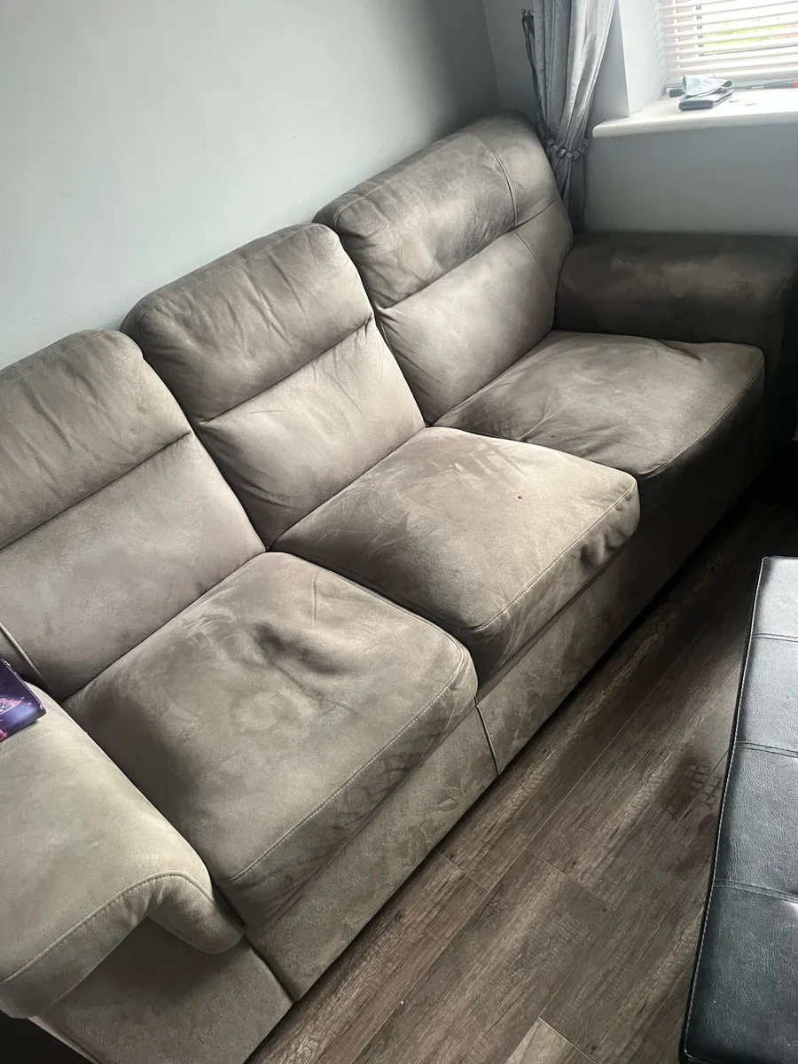 Sofa - Image 3