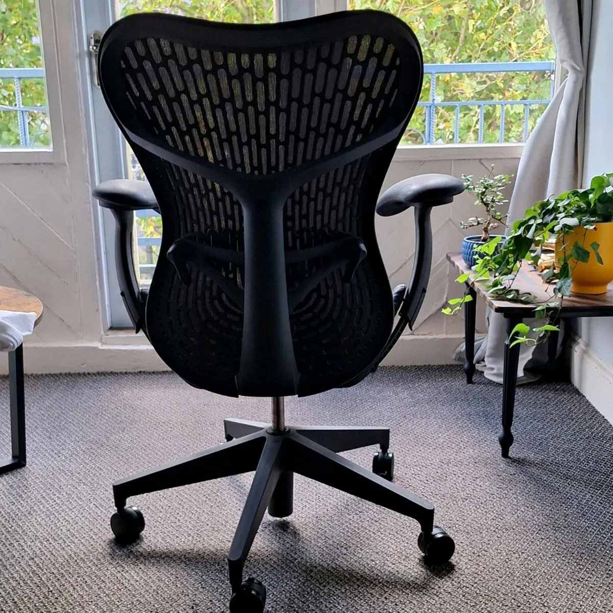 Office Chair - Image 2