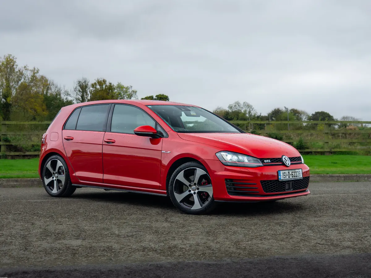 VOLKSWAGEN GOLF2015, GTI 2.0 TFSI DSG 5DR LOW KM - Image 1