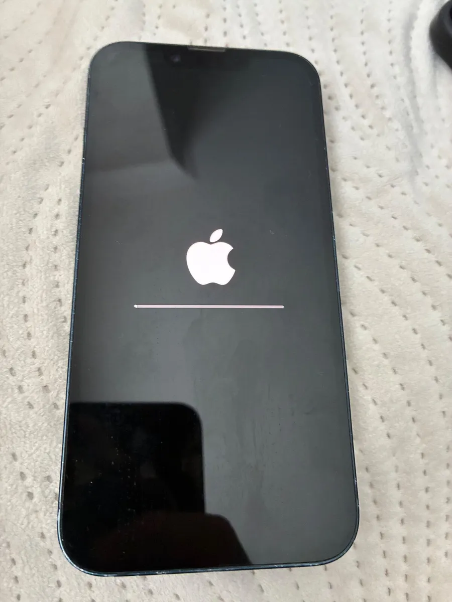 IPhone 14 - Image 1