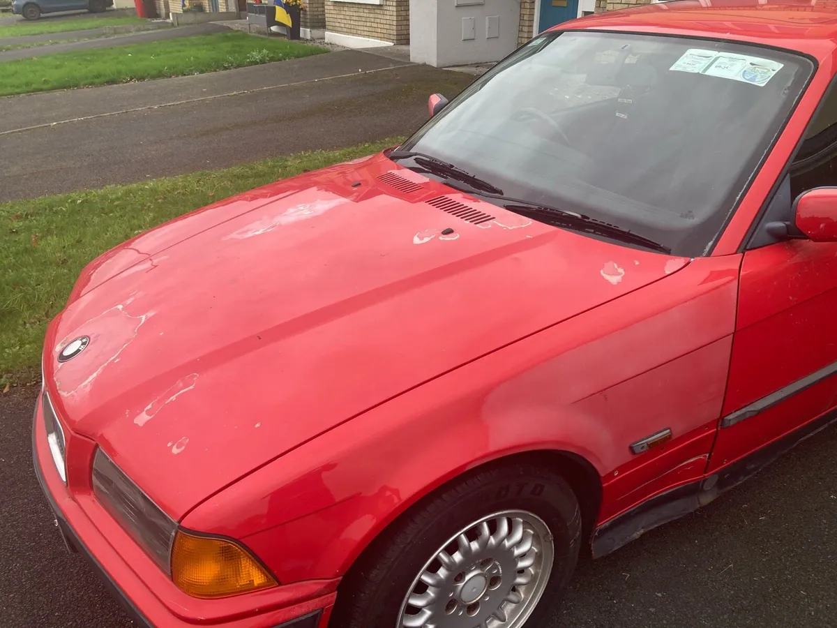 1994 BMW 318is - Image 1