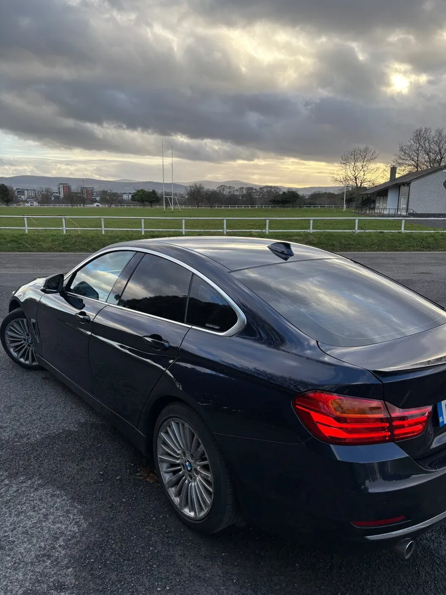 BMW 4-Series 2016 - Image 4