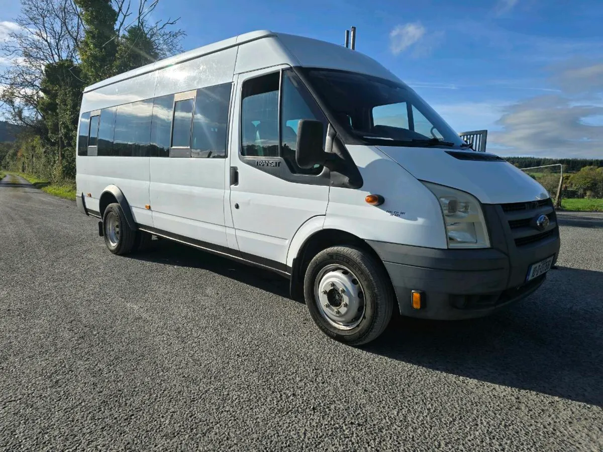 FORD TRANSIT MINIBUS - Image 1