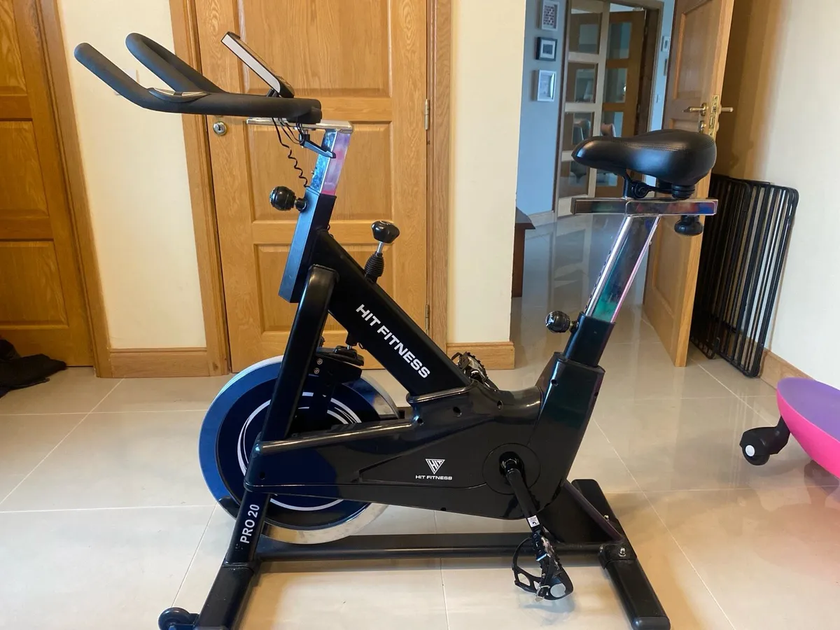 Spin bike - Image 1