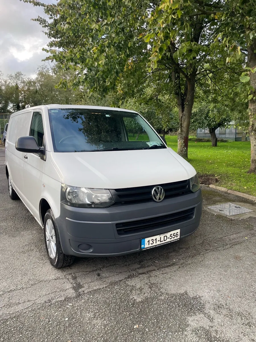 Volkswagen LWB Transporter T5 - Image 1