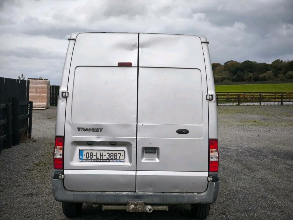 Ford Transit - Image 4