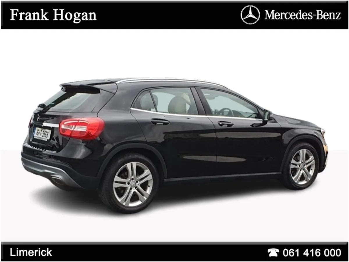 Mercedes-Benz GLA Class GLA 180 Urban A/T 1.6 Pet - Image 4