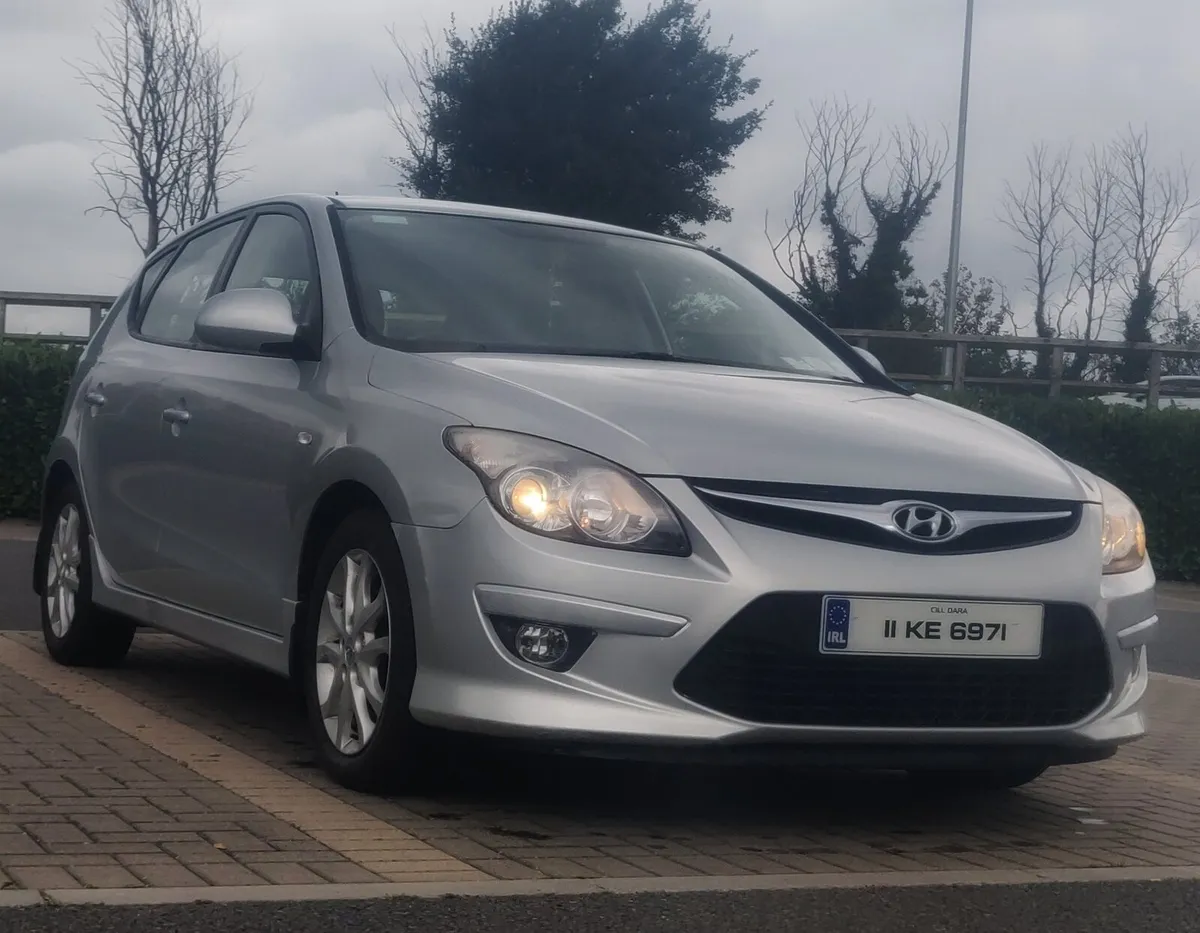 Hyundai i30 diesel 2011 - Image 1
