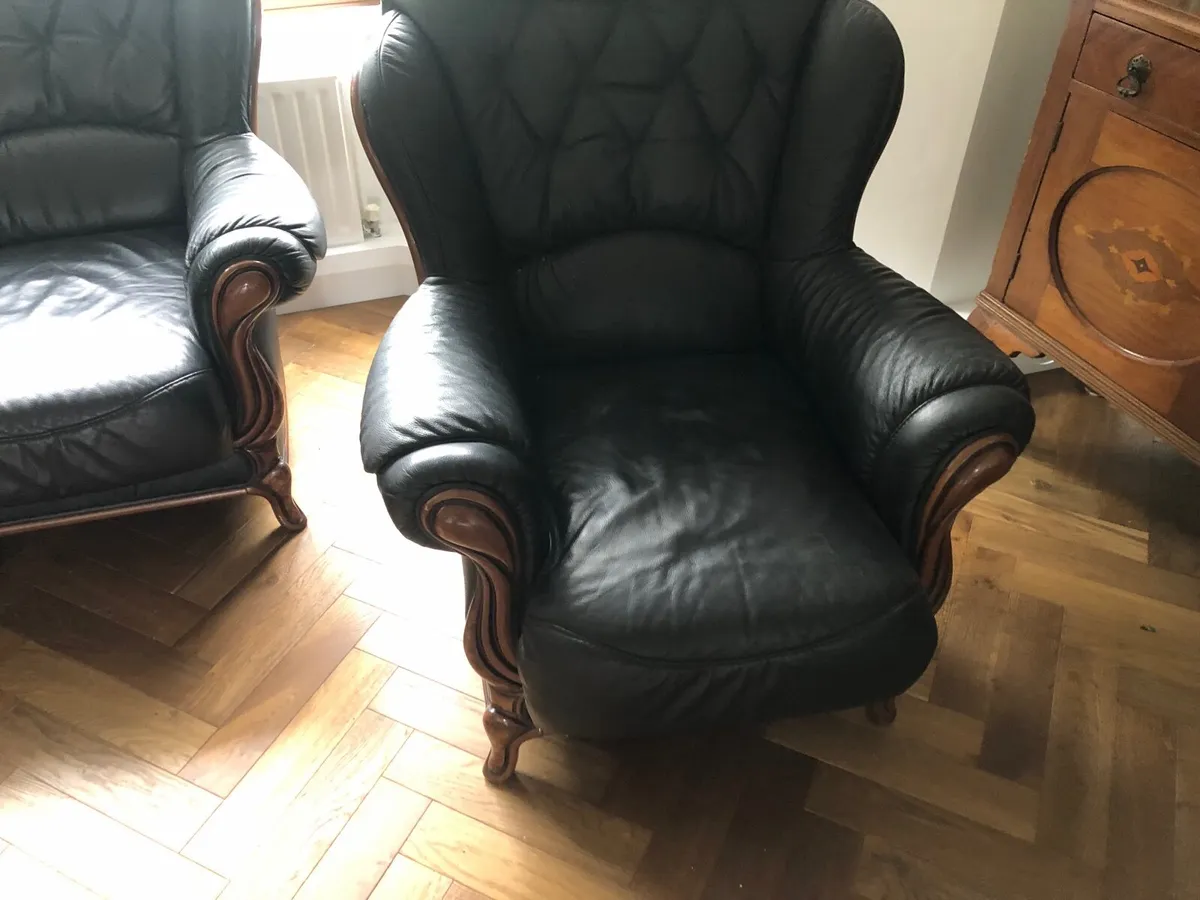 Italian 3 Piece Leather Suite - Image 1