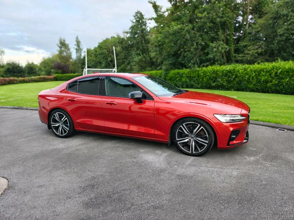 Volvo S60 T5 R Design - Image 1