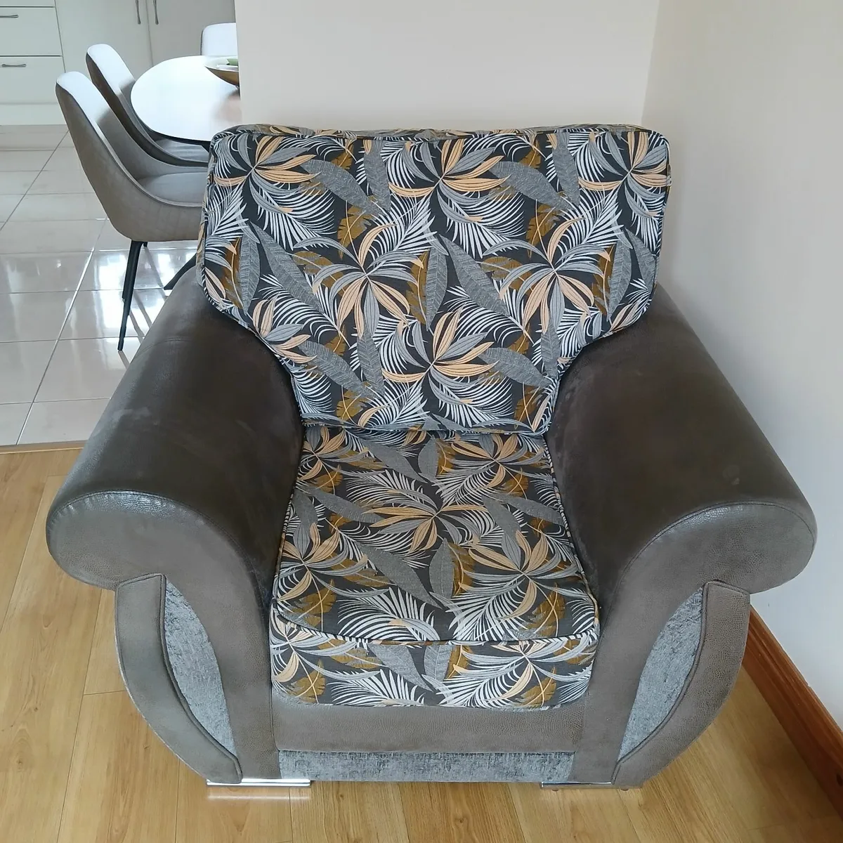 Sofa And Chair For sale - Image 4