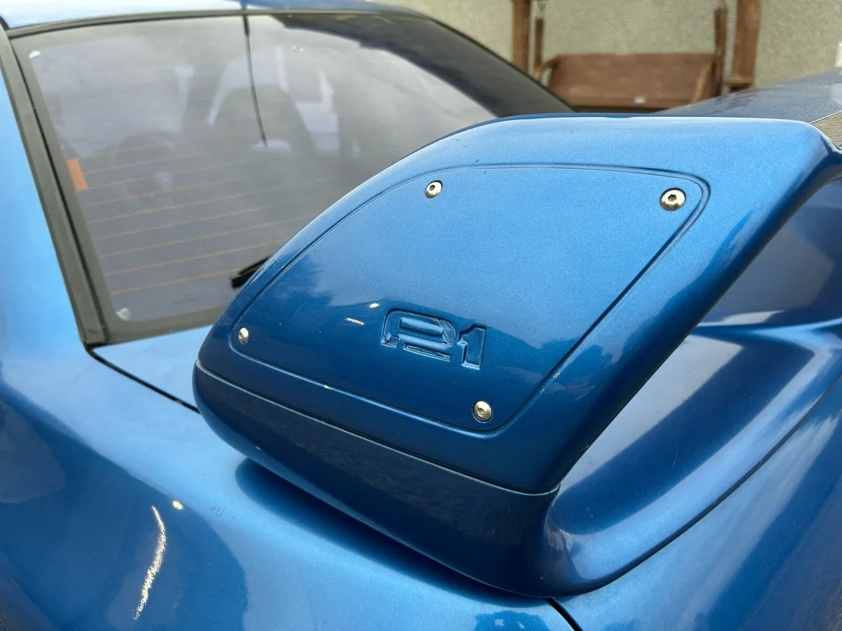 Subaru Impreza p1 Edition No 0072 - Image 4