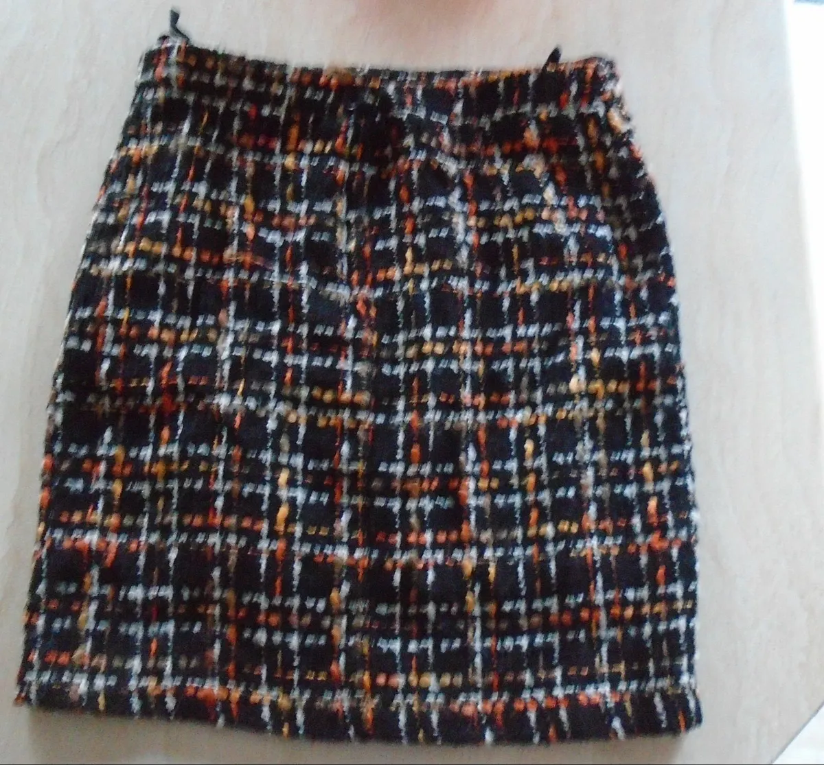 Ladies tweed skirt.Size 10, Sm. skirt - Image 2