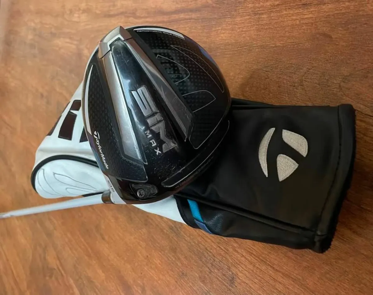 Taylormade sim diver 10.5 - Image 2