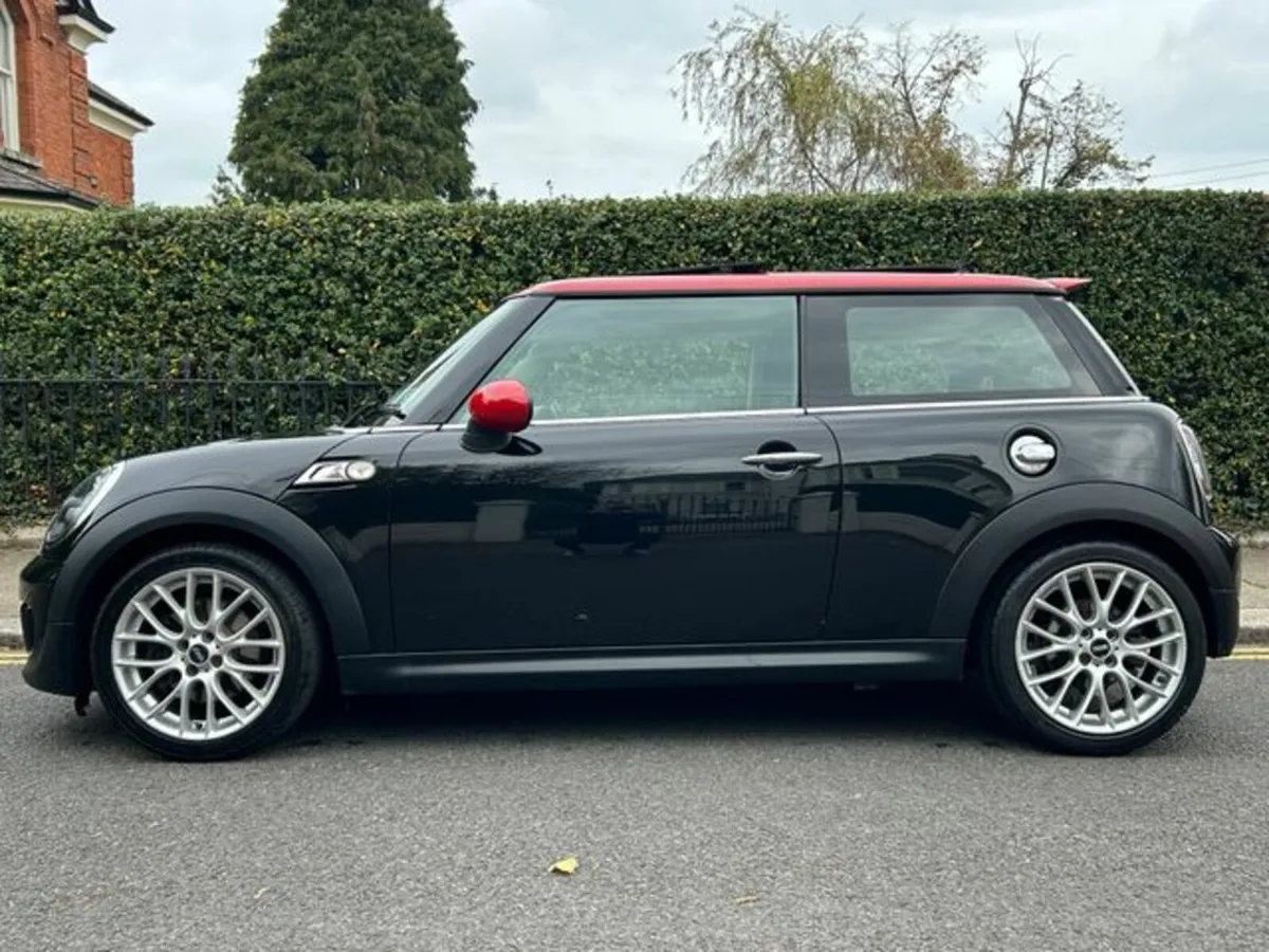 Mini Cooper MINI COOPER S - MEGA SPEC - Image 4