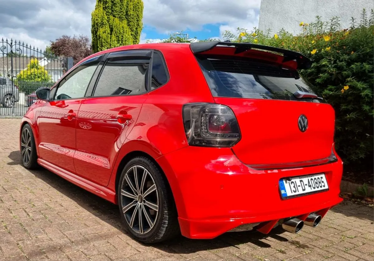 Volkswagen Polo Auto - Image 3