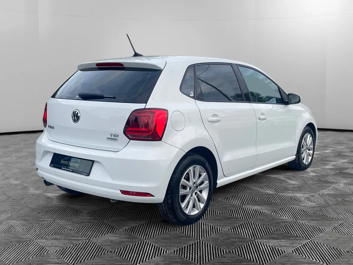 2016 POLO COMFORTLINE-LOW KM- - Image 3