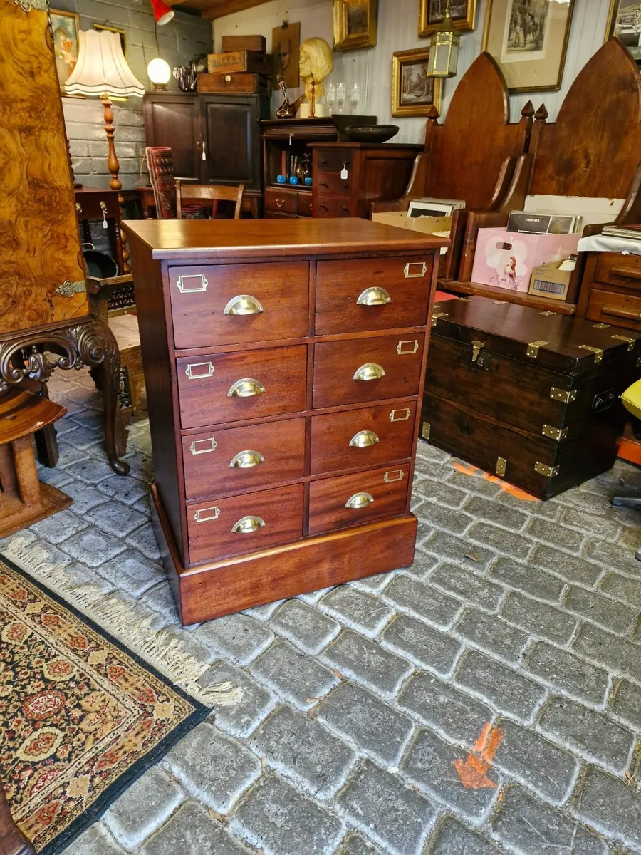 Filing cabinet - Image 1