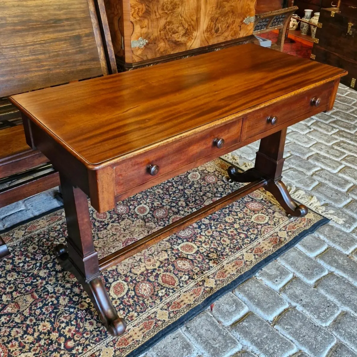 Table - Image 1