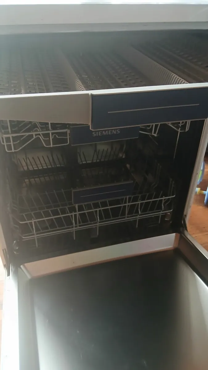 Dishwasher Siemens iQ300 - Image 4