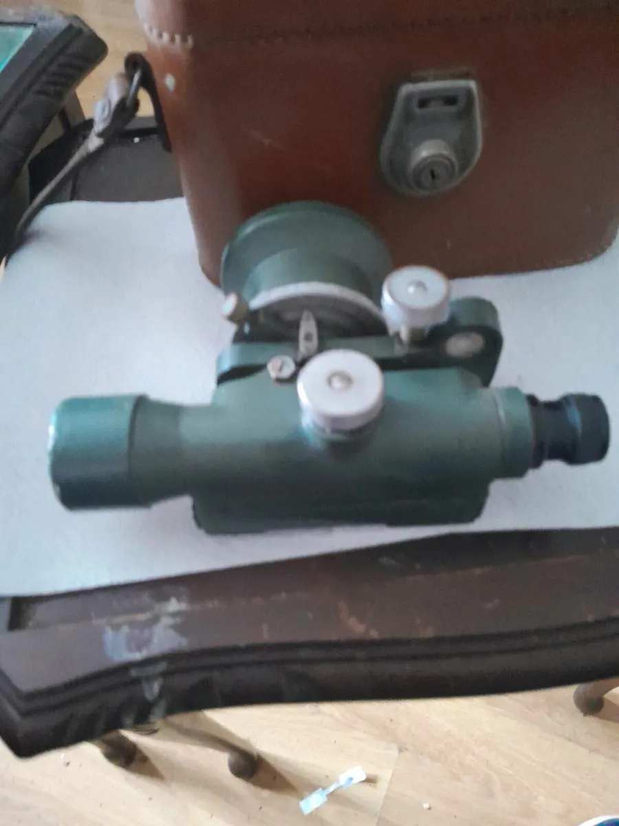 Vintage surveyors level - Image 2