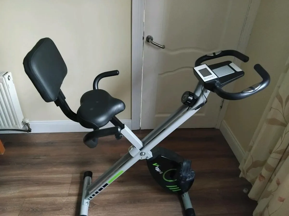 Exercise bike - Image 1