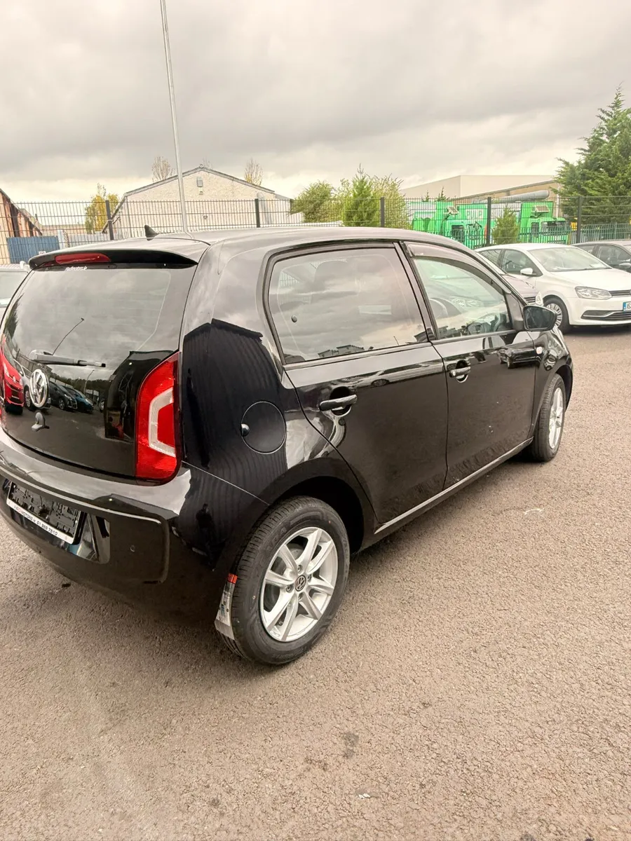 Volkswagens up! 2012 Black. - Image 3