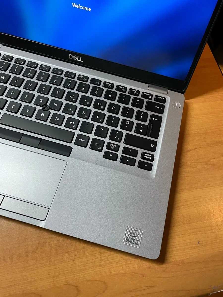 Dell i5 pro 10gen 16-256 ssd win 11 pro - Image 2