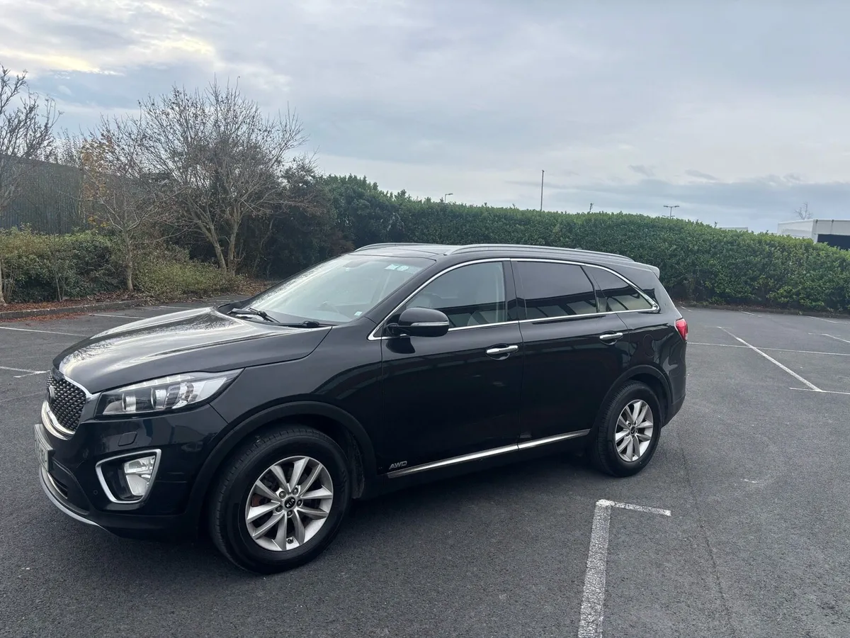 161 Kia Sorento Awd 7 seats - Image 3
