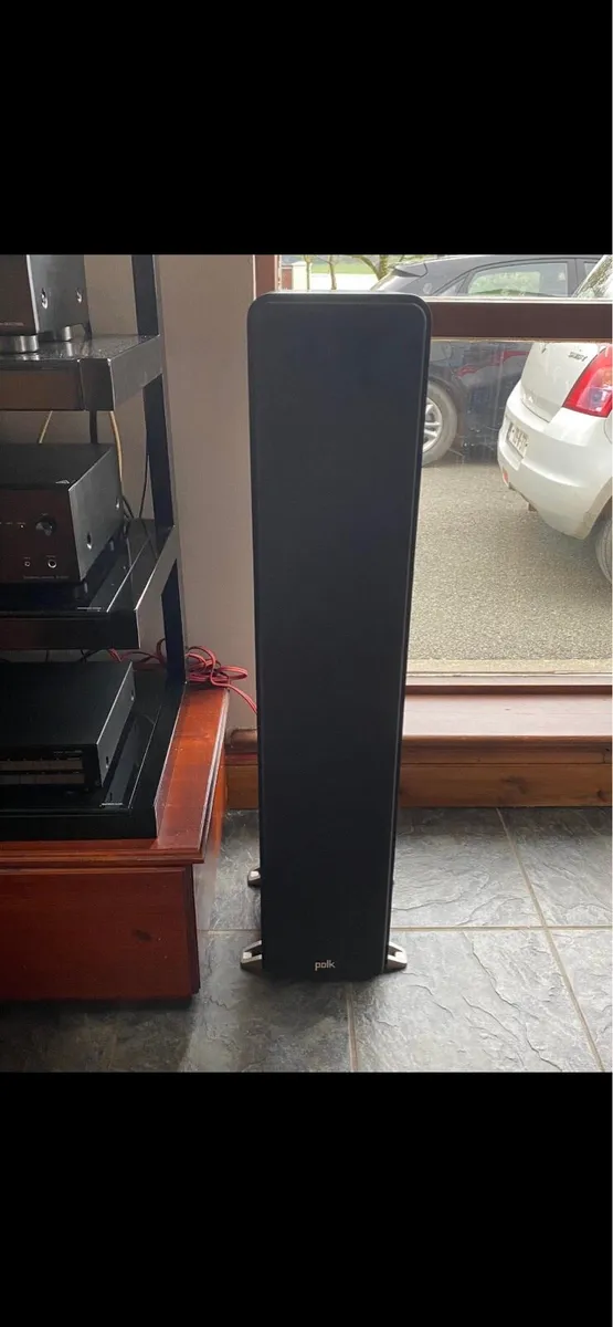 Polk Signature s50e Floor Standing speakers. - Image 3