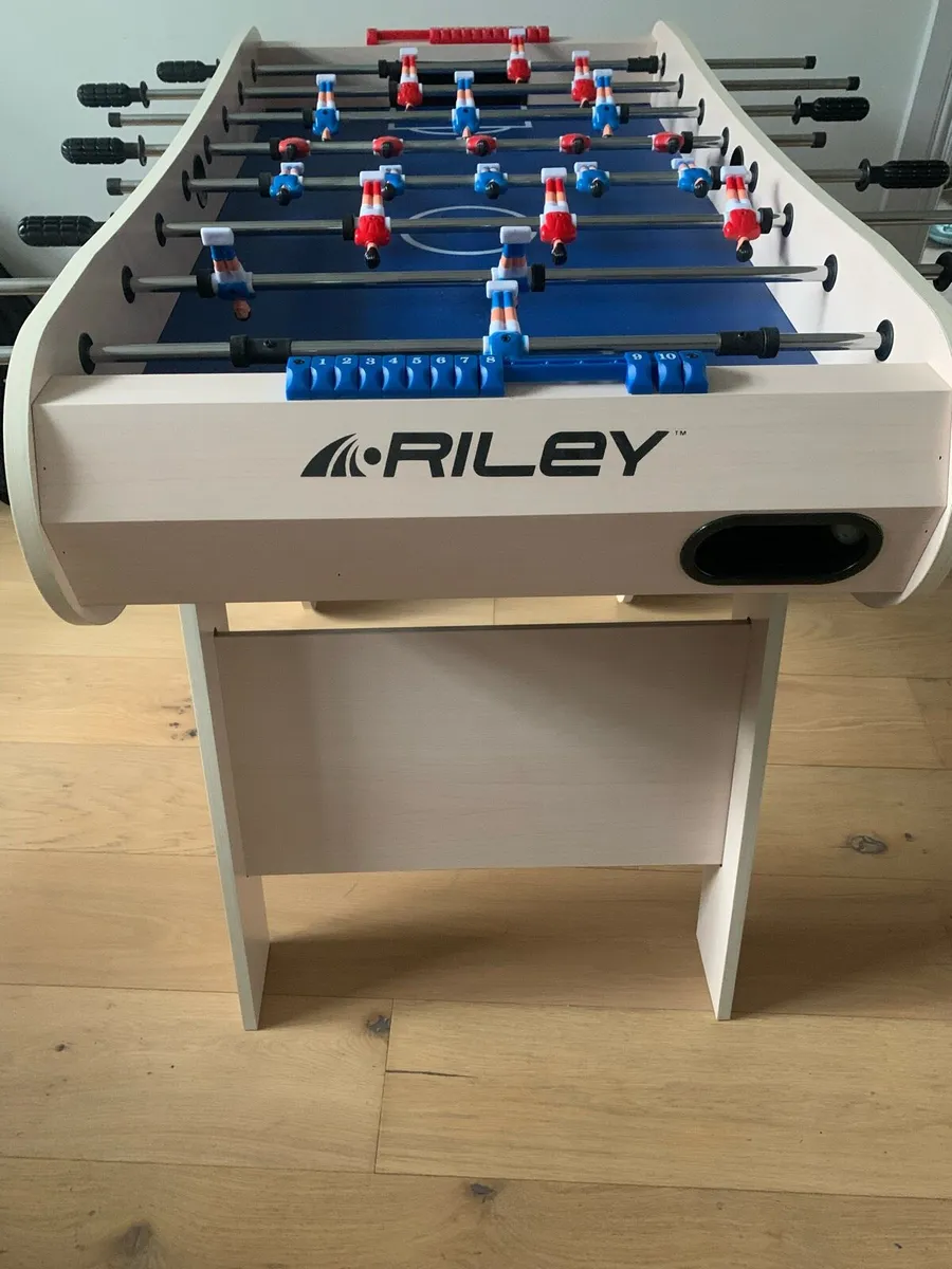 Riley Football table - excellent quality - Image 3