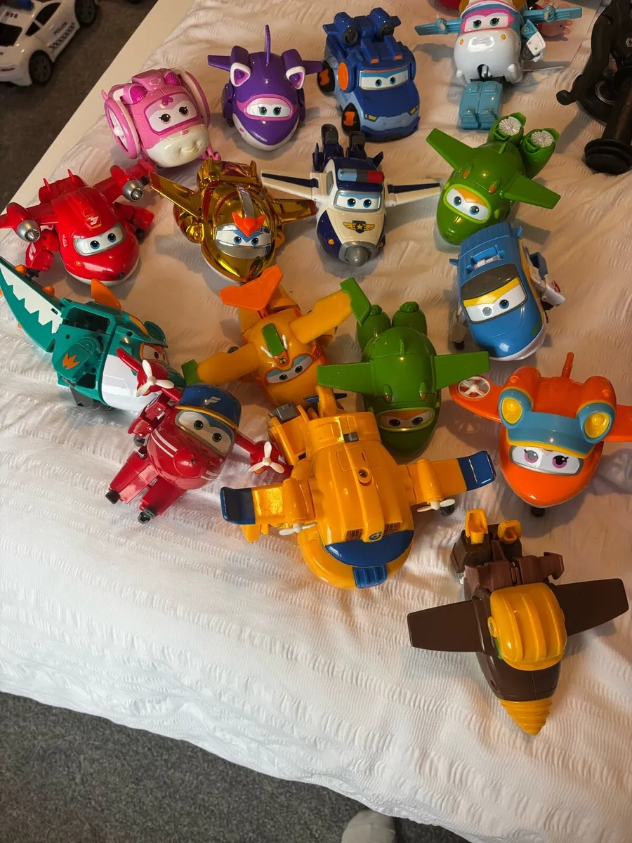Superwings